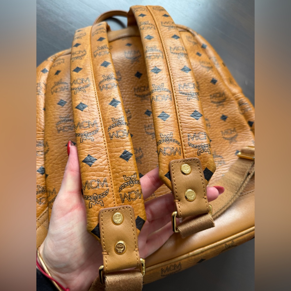 MCM Limited Edition Stark Side Studded Backpack Color Cognac Leather - Picture 5 of 14